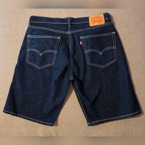 Levi's 505 men's W36 jean shorts dark wash Levi Strauss Preowned jean shorts.